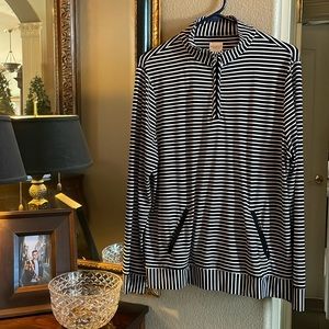 Chicos long sleeve quarter zip